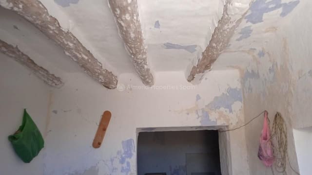 4 slaapkamer Finca/Landhuis te koop in Arboleas - € 36.000 (Ref: 7854958)