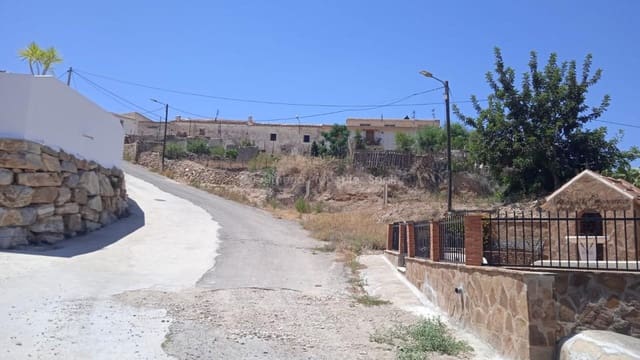 4 slaapkamer Finca/Landhuis te koop in Arboleas - € 36.000 (Ref: 7854958)