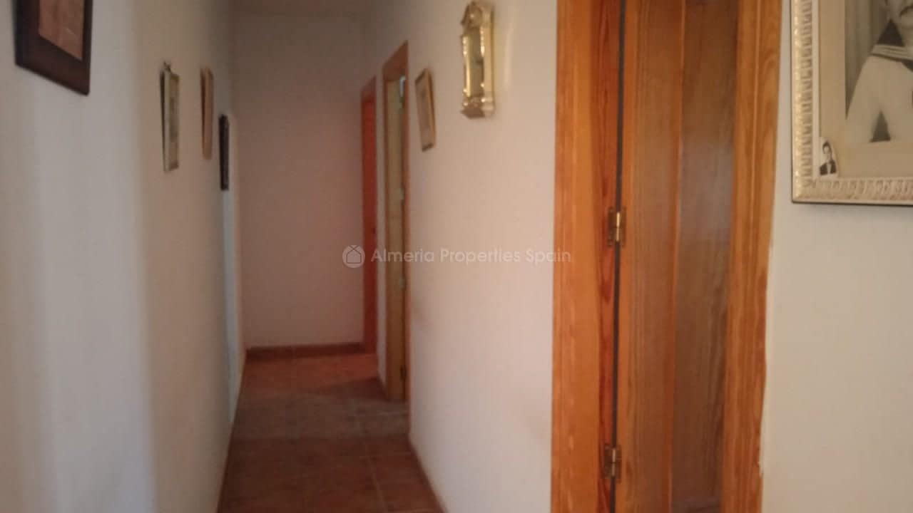 2 slaapkamer Villa te koop in Lubrin - € 120.000 (Ref: 7998660)