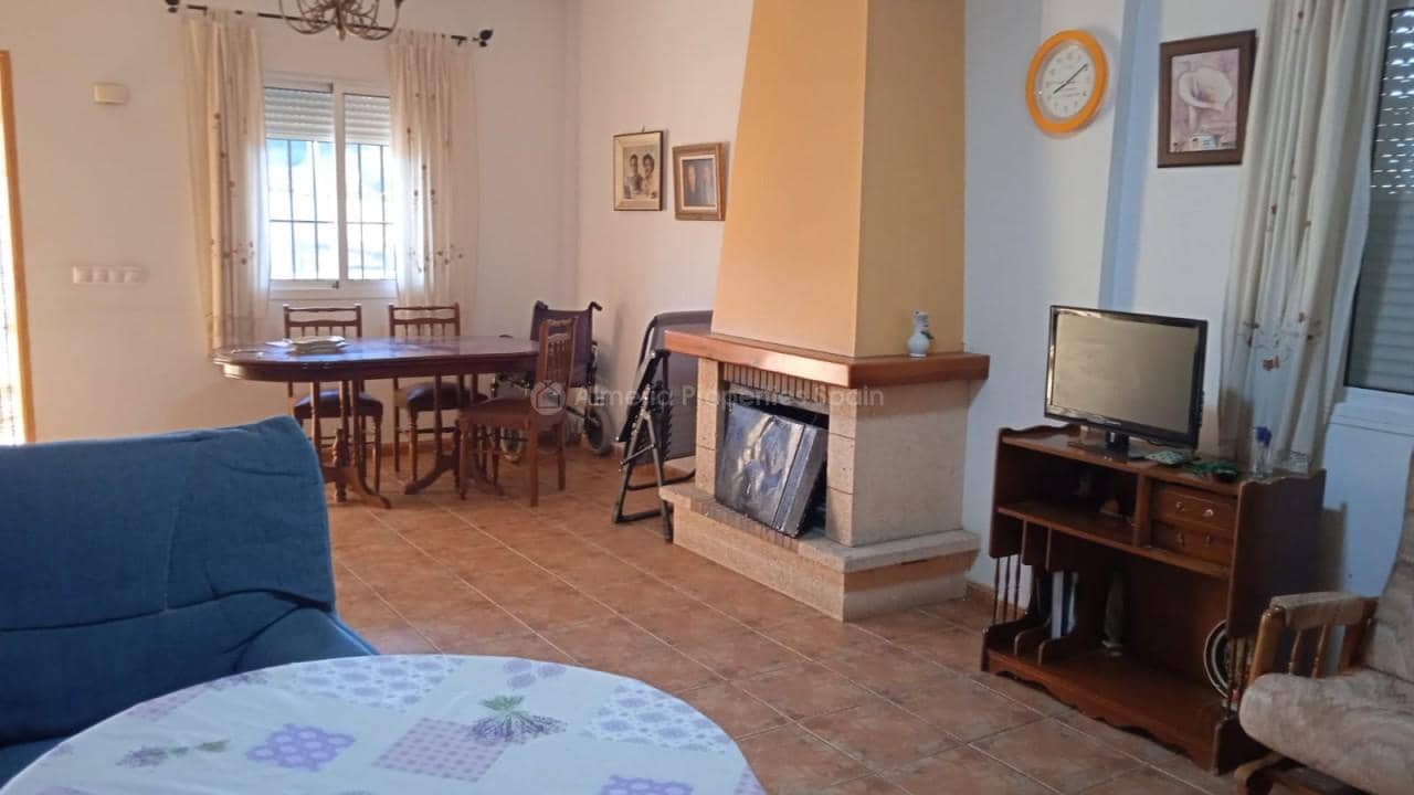 2 slaapkamer Villa te koop in Lubrin - € 120.000 (Ref: 7998660)