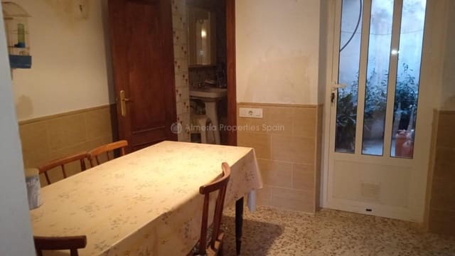 6 slaapkamer Finca/Landhuis te koop in Cantoria - € 40.000 (Ref: 7998661)