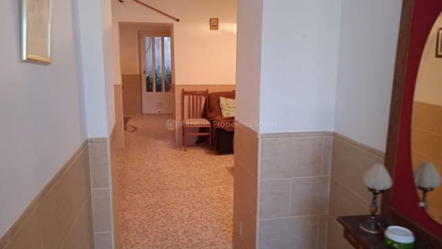 6 slaapkamer Finca/Landhuis te koop in Cantoria - € 40.000 (Ref: 7998661)