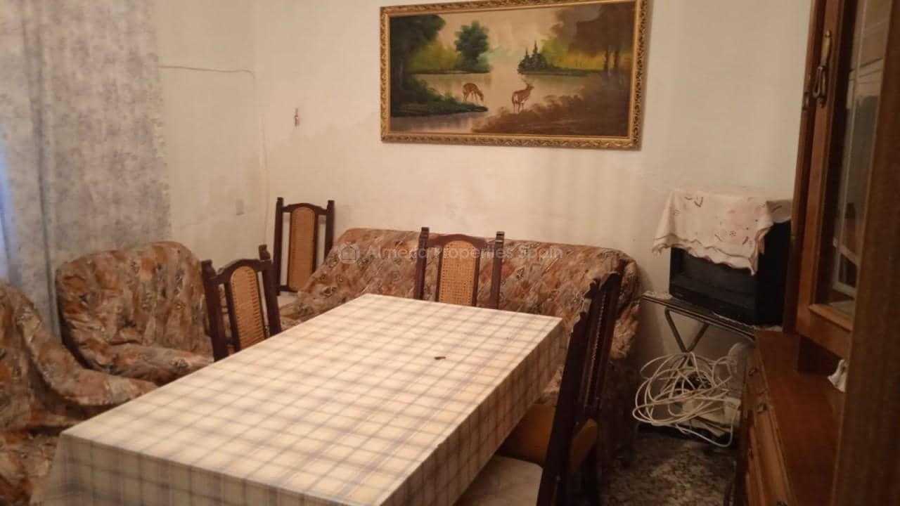 5 soveværelse Finca/Landehus til salg i Lubrin - € 65.000 (Ref: 7998662)