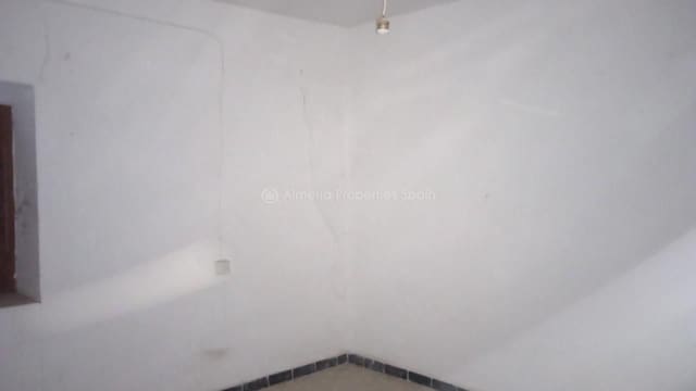 4 makuuhuone Omakotitalo myytävänä paikassa Albanchez - 15 000 € (Ref: 7998663)