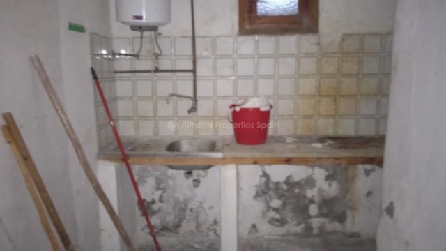 4 makuuhuone Omakotitalo myytävänä paikassa Albanchez - 15 000 € (Ref: 7998663)