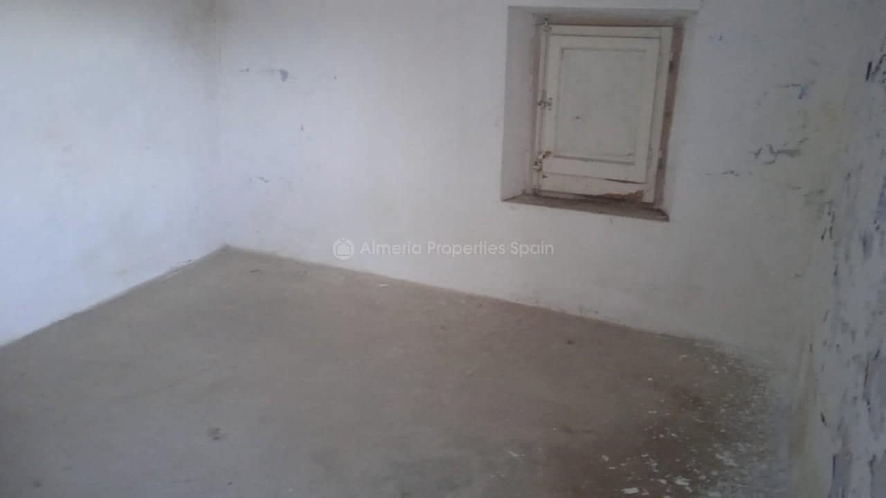 4 chambre Maison de Ville à vendre à Albanchez - 15 000 € (Ref: 7998663)