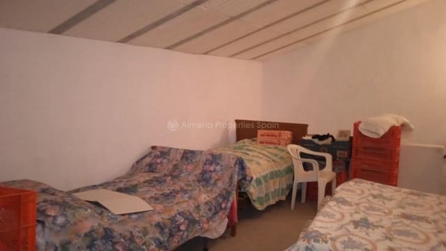 6 soveværelse Finca/Landehus til salg i Oria - € 136.000 (Ref: 8238164)