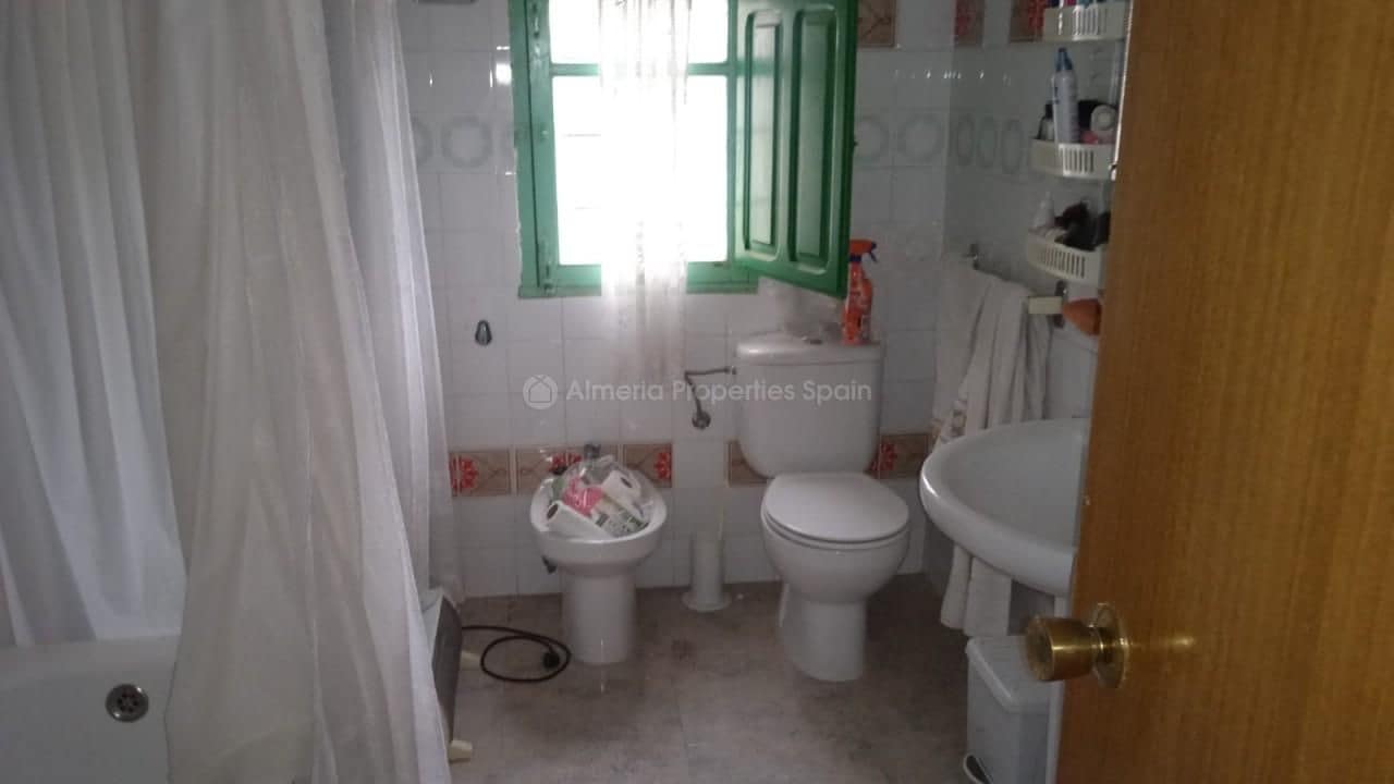 6 soveværelse Finca/Landehus til salg i Oria - € 136.000 (Ref: 8238164)