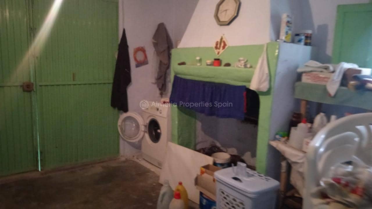 6 soveværelse Finca/Landehus til salg i Oria - € 136.000 (Ref: 8238164)