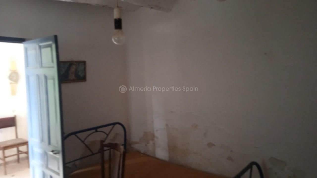 6 soverom Finca/Herregård til salgs i Oria - € 25 000 (Ref: 8406618)