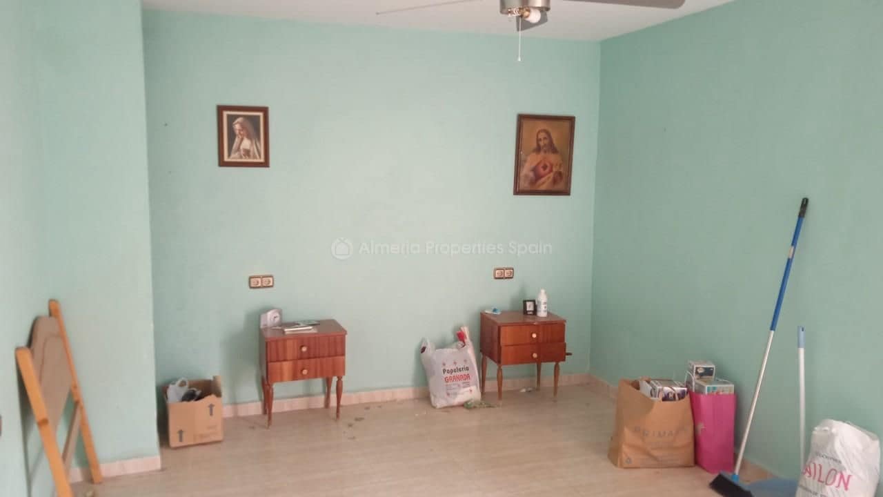 7 soveværelse Byhus til salg i Tahal - € 107.000 (Ref: 8594525)