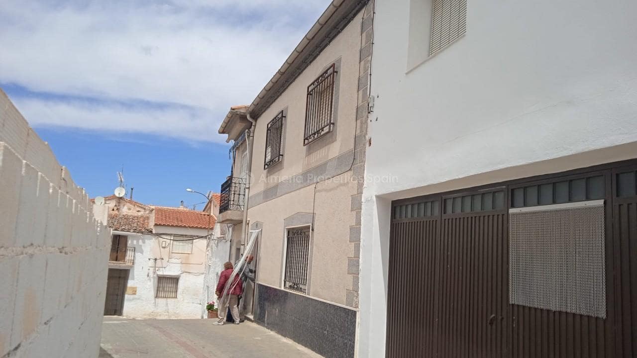 7 soveværelse Byhus til salg i Tahal - € 107.000 (Ref: 8594525)