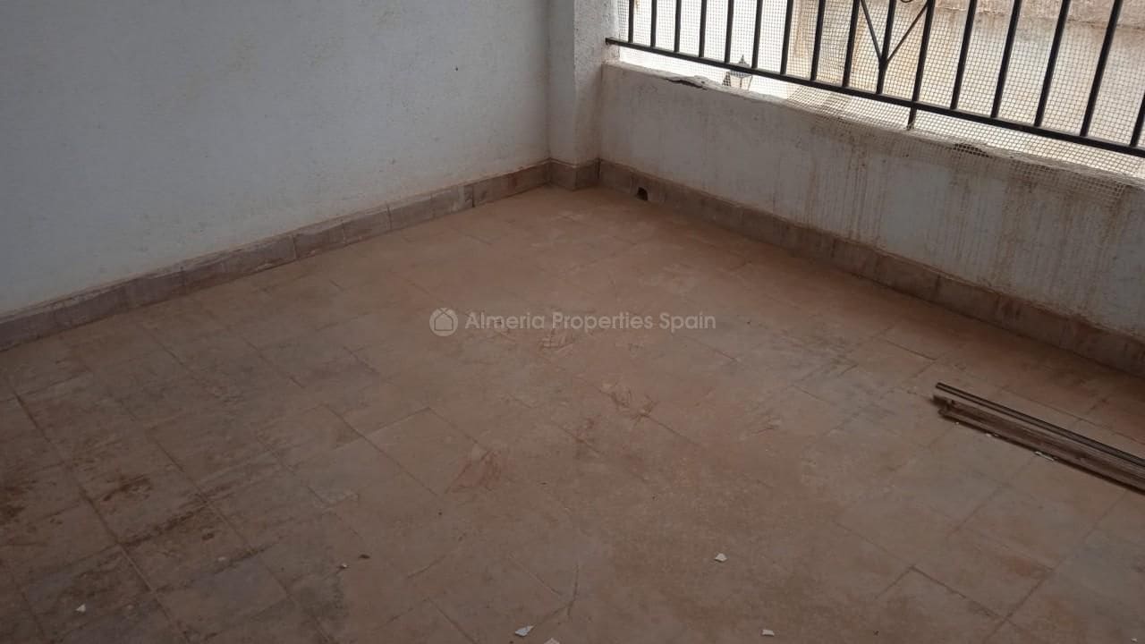 7 soveværelse Byhus til salg i Tahal - € 107.000 (Ref: 8594525)