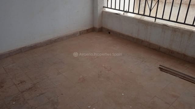 7 soveværelse Byhus til salg i Tahal - € 107.000 (Ref: 8594525)