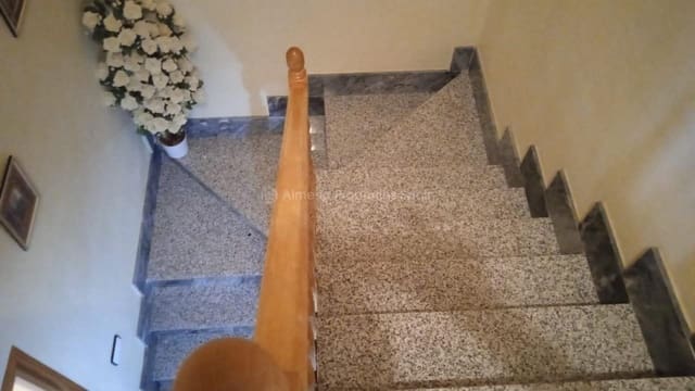 5 slaapkamer Huis te koop in Oria - € 110.000 (Ref: 8607950)