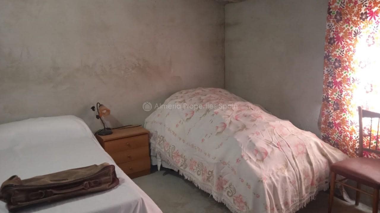 5 soveværelse Byhus til salg i Oria - € 110.000 (Ref: 8607950)