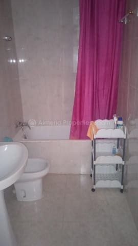 4 slaapkamer Huis te koop in Albox - € 93.000 (Ref: 8607951)