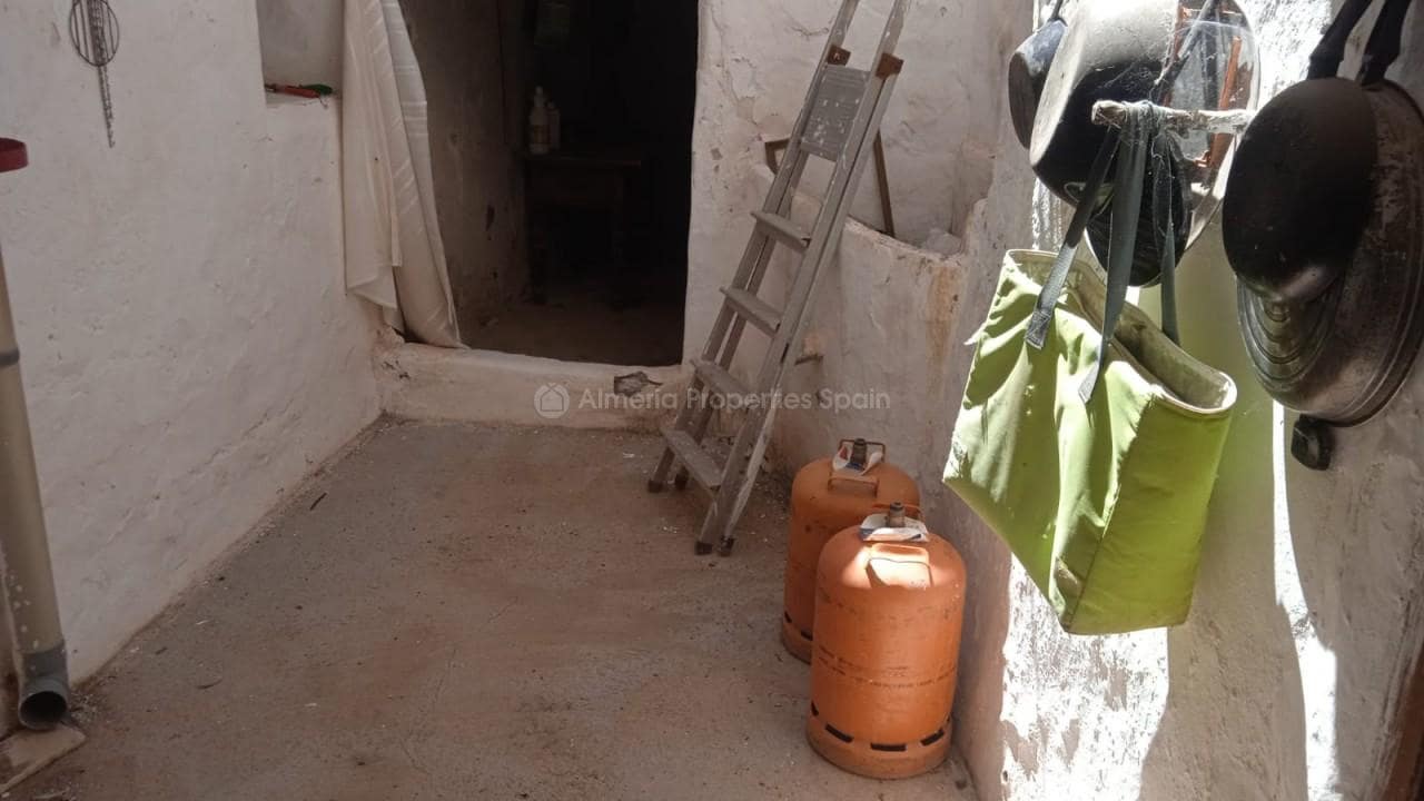 4 sypialnia Dom na sprzedaż w Albanchez - 45 000 € (Ref: 8607952)