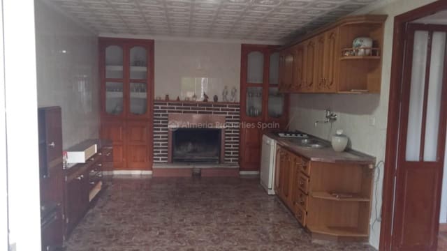 5 soveværelse Finca/Landehus til salg i Albox - € 125.000 (Ref: 8638060)