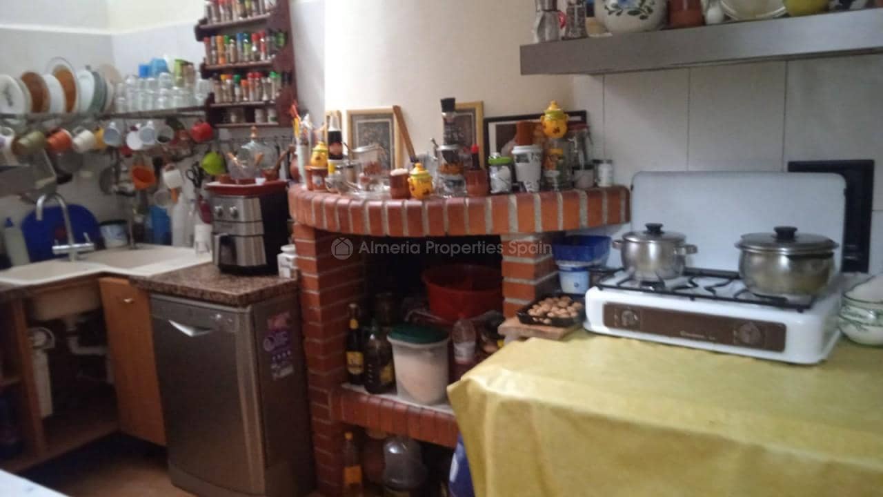 6 soveværelse Byhus til salg i Sierro - € 156.000 (Ref: 8646260)