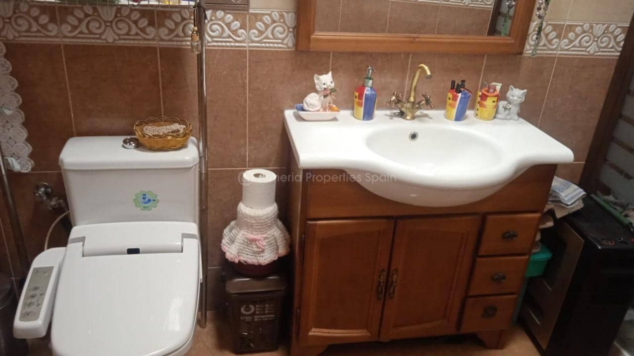 6 soveværelse Byhus til salg i Sierro - € 156.000 (Ref: 8646260)