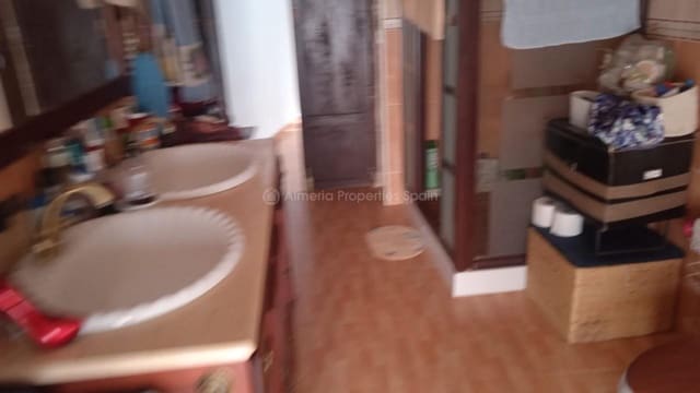 6 soveværelse Byhus til salg i Sierro - € 156.000 (Ref: 8646260)