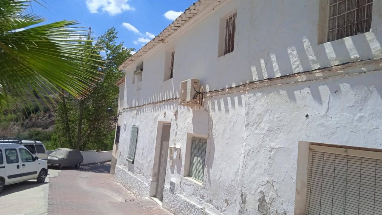 3 chambre Maison de Ville à vendre à Albanchez - 24 000 € (Ref: 8724744)