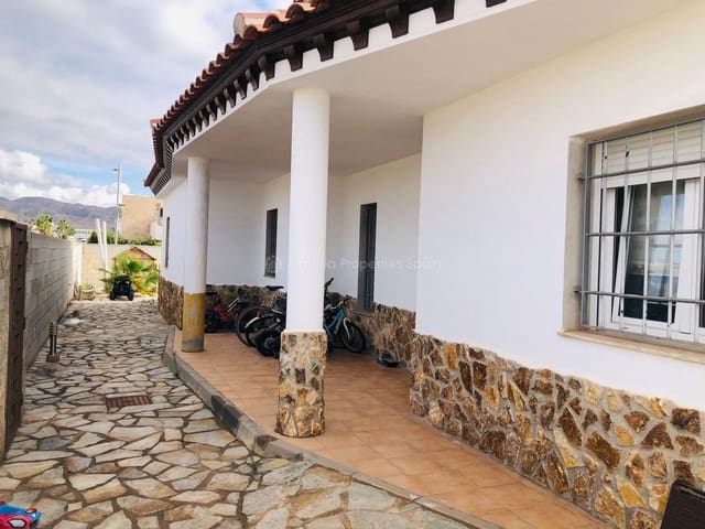 4 slaapkamer Villa te koop in Arboleas met zwembad - € 299.950 (Ref: 8724745)