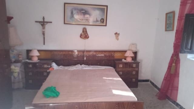 5 soveværelse Finca/Landehus til salg i Arboleas - € 119.950 (Ref: 8769753)