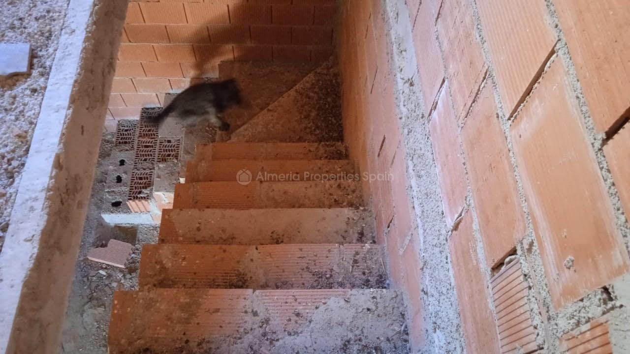 7 slaapkamer Finca/Landhuis te koop in Albox - € 110.000 (Ref: 8769755)