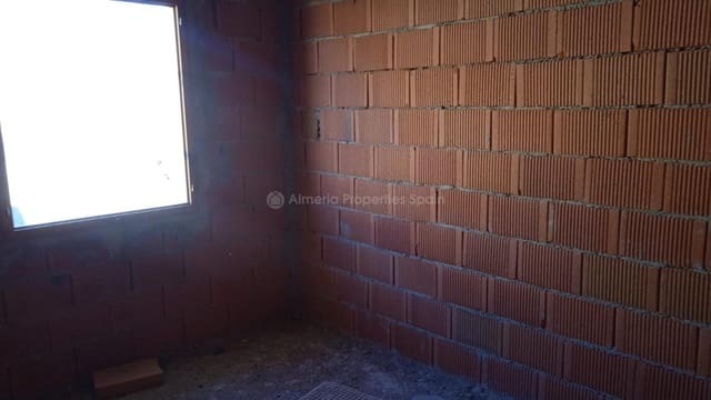 7 slaapkamer Finca/Landhuis te koop in Albox - € 110.000 (Ref: 8769755)