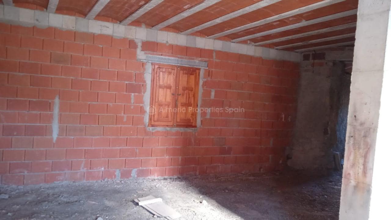 7 slaapkamer Finca/Landhuis te koop in Albox - € 110.000 (Ref: 8769755)