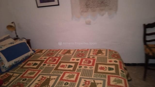 10 soverom Finca/Herregård til salgs i Oria - € 130 000 (Ref: 8779850)