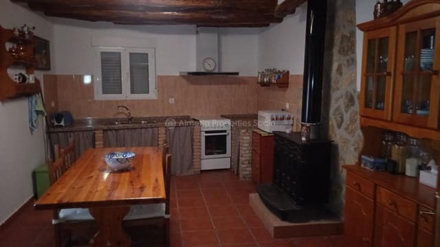 10 soverom Finca/Herregård til salgs i Oria - € 130 000 (Ref: 8779850)