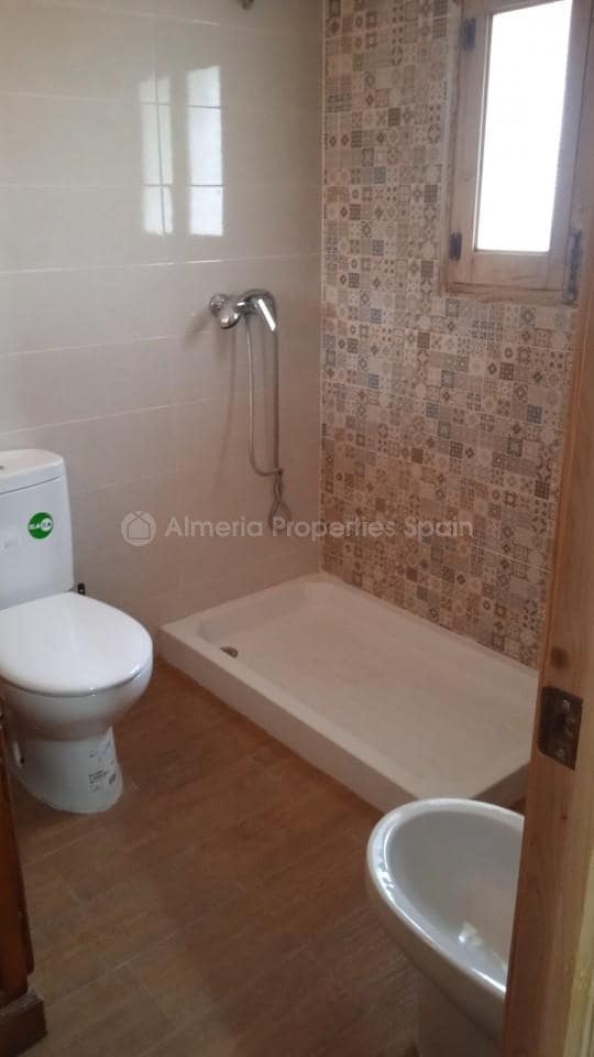 6 soverom Finca/Herregård til salgs i Huercal-Overa - € 126 000 (Ref: 8904896)