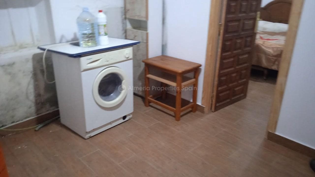 6 soverom Finca/Herregård til salgs i Huercal-Overa - € 126 000 (Ref: 8904896)