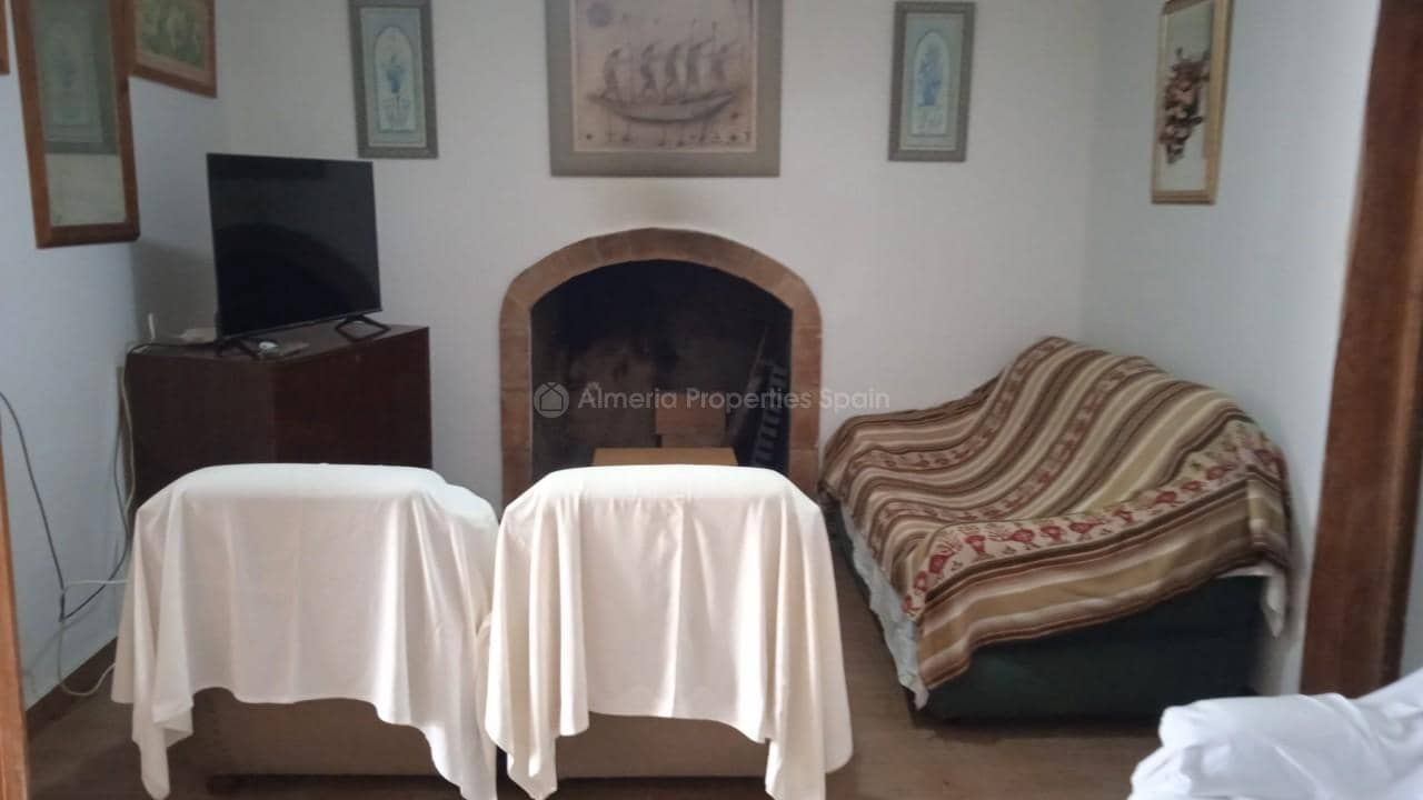 6 soverom Finca/Herregård til salgs i Huercal-Overa - € 126 000 (Ref: 8904896)