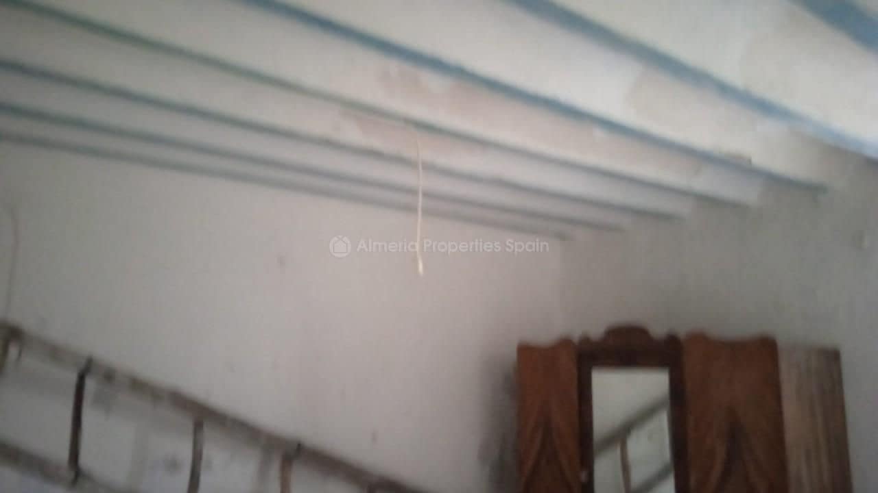 Finca/Country House for sale in Albox - € 39,900 (Ref: 8951716)