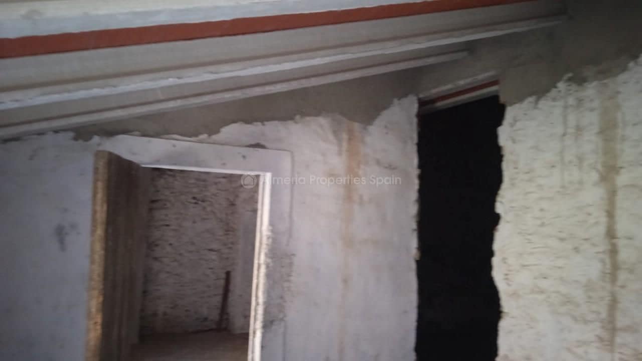 Finca/Country House for sale in Albox - € 39,900 (Ref: 8951716)