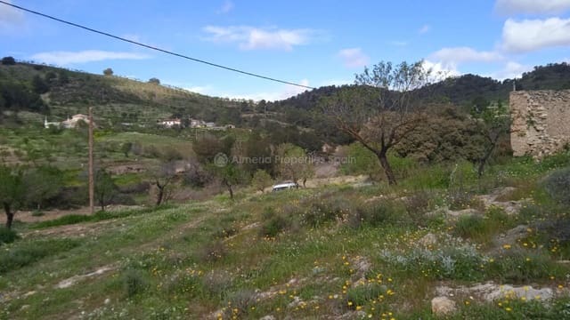 Finka/Dom wiejski na sprzedaż w Oria - 37 000 € (Ref: 8951717)