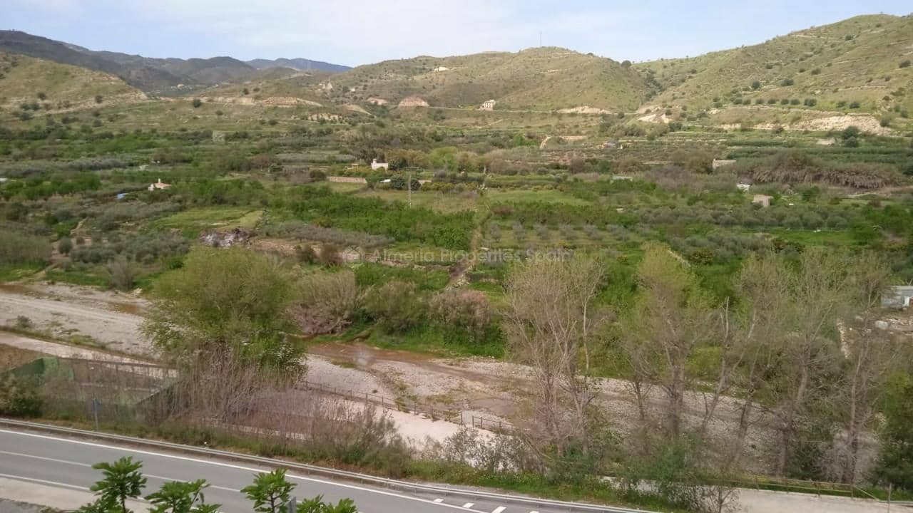 10 quarto Casa em Banda para venda em Albanchez - 77 000 € (Ref: 8959862)