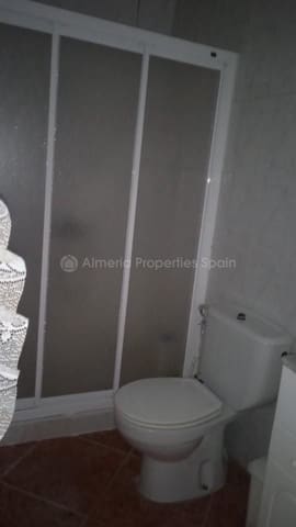 5 soveværelse Byhus til salg i Albox - € 43.000 (Ref: 9038319)