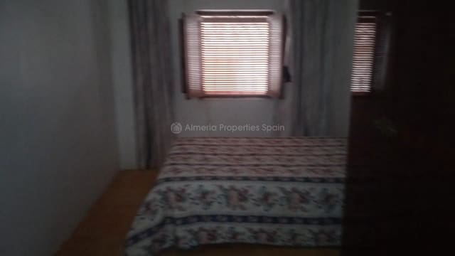 5 soveværelse Byhus til salg i Albox - € 43.000 (Ref: 9038319)