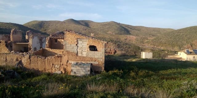 Finca/Landehus til salg i Arboleas - € 12.000 (Ref: 9175998)