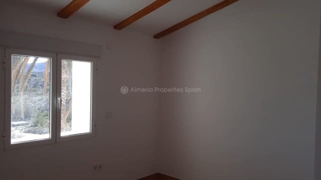 5 soveværelse Finca/Landehus til salg i Albox med swimmingpool - € 390.000 (Ref: 9265654)