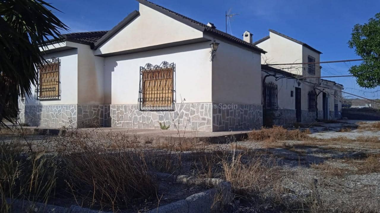 6 slaapkamer Villa te koop in Albox met zwembad - € 226.000 (Ref: 9322840)