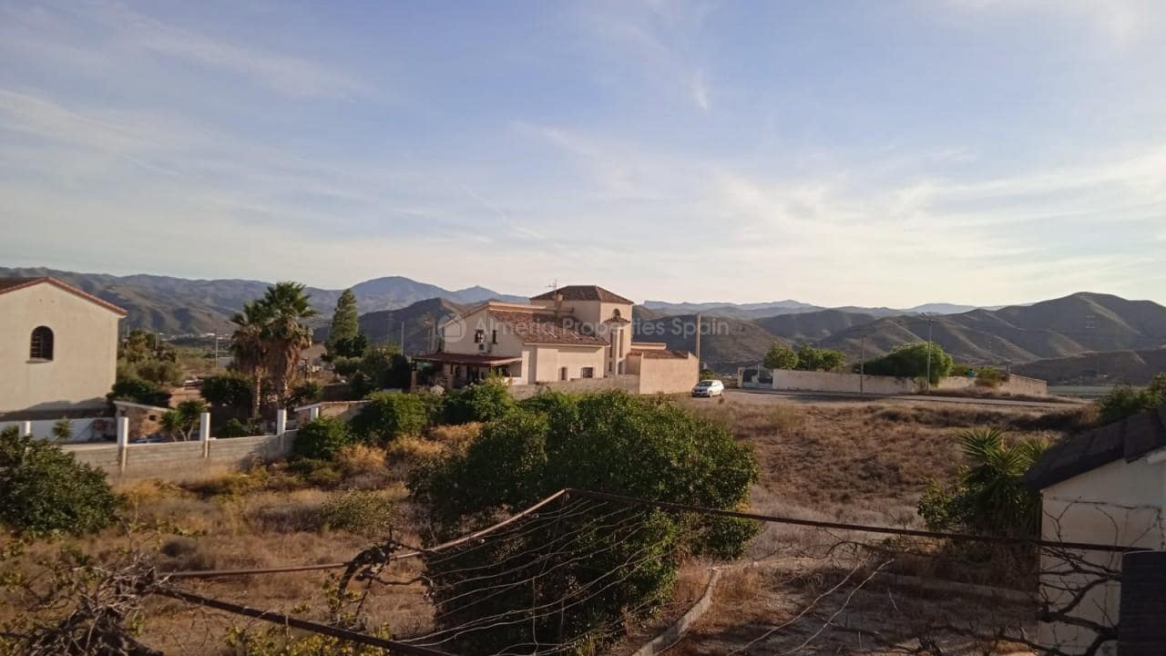 6 slaapkamer Villa te koop in Albox met zwembad - € 226.000 (Ref: 9322840)