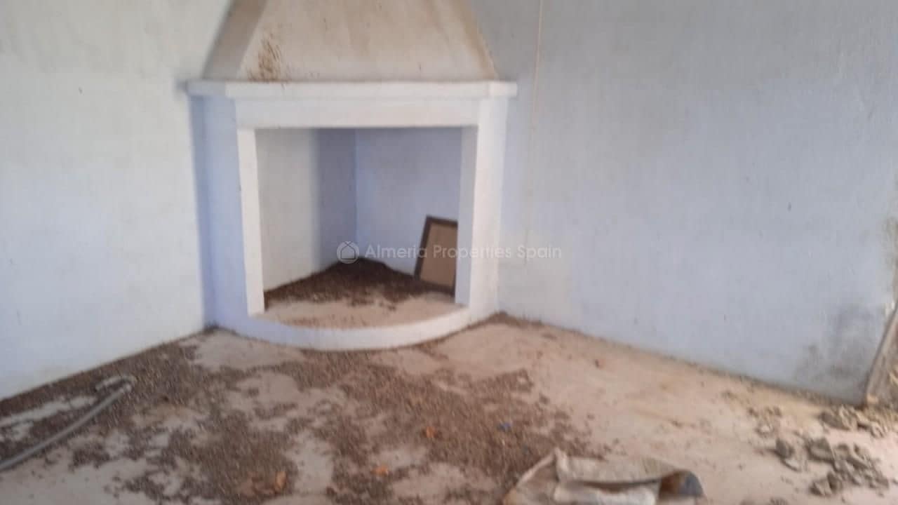 6 slaapkamer Villa te koop in Albox met zwembad - € 226.000 (Ref: 9322840)