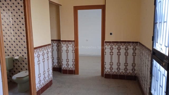 6 slaapkamer Villa te koop in Albox met zwembad - € 226.000 (Ref: 9322840)