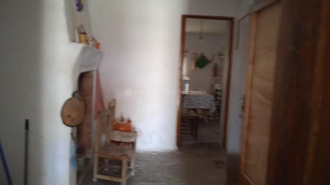 Finca/Country House for sale in Cantoria - € 130,000 (Ref: 9377736)